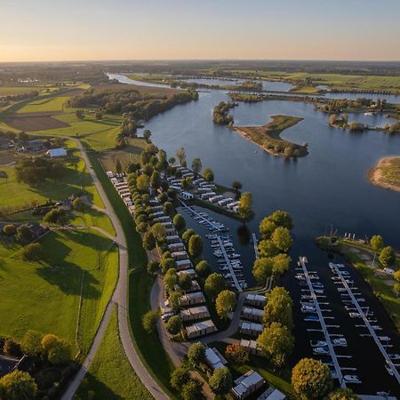 Marinapark Bad Nederrijn Hotel Maurik Exterior foto