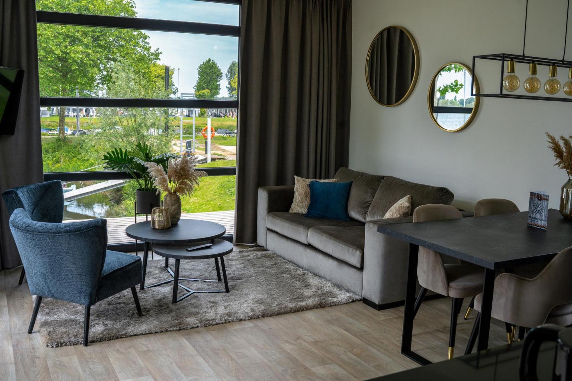 Marinapark Bad Nederrijn Hotel Maurik Exterior foto