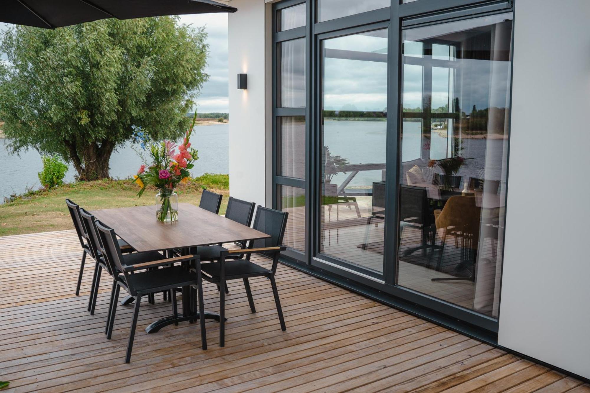 Marinapark Bad Nederrijn Hotel Maurik Exterior foto