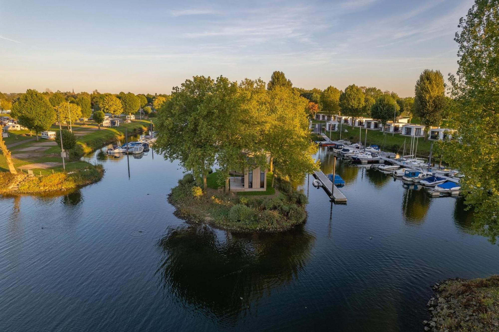 Marinapark Bad Nederrijn Hotel Maurik Exterior foto